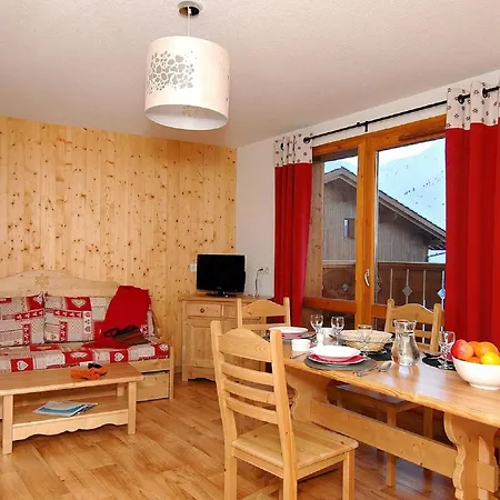 With Dishwasher, In Valmeinie Chalet